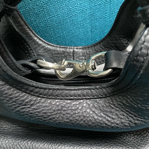 Cole Haan Vintage Baguette Black Leather Shoulder Bag - Picture 4 of 9